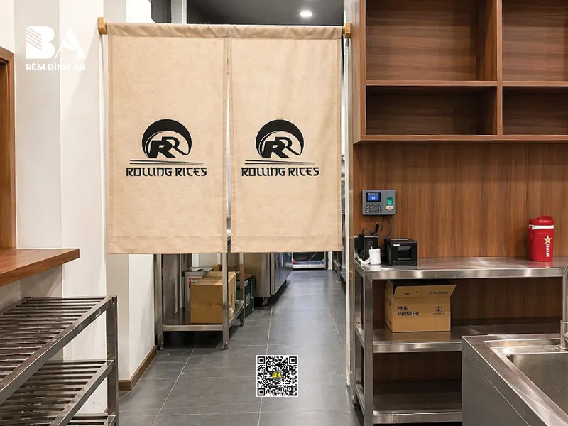 Rèm nhà hàng Sushi in logo